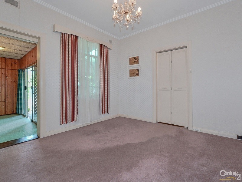 2 Parry Avenue, Somerton Park SA 5044