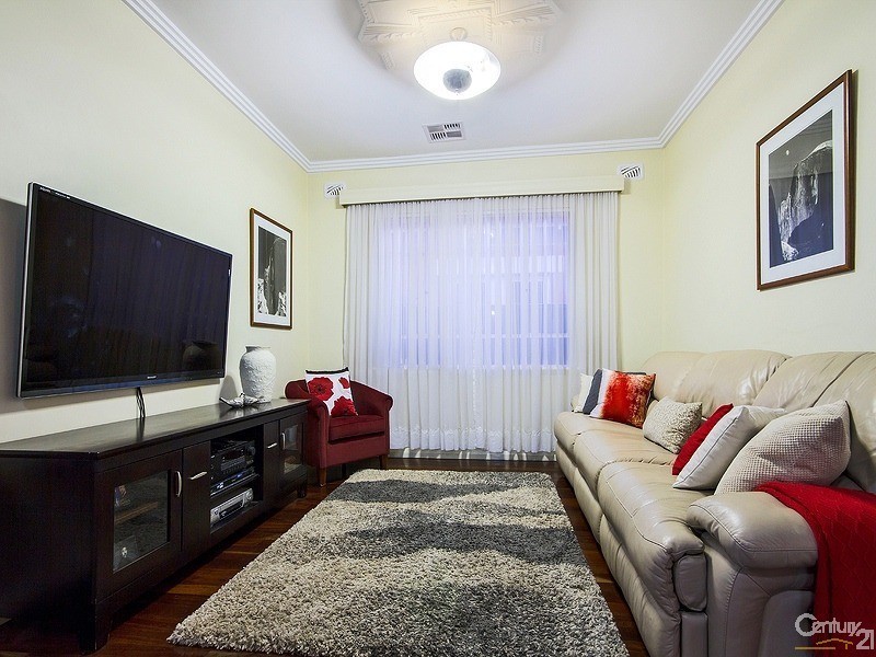 13 Arthur Street, Clarence Gardens SA 5039