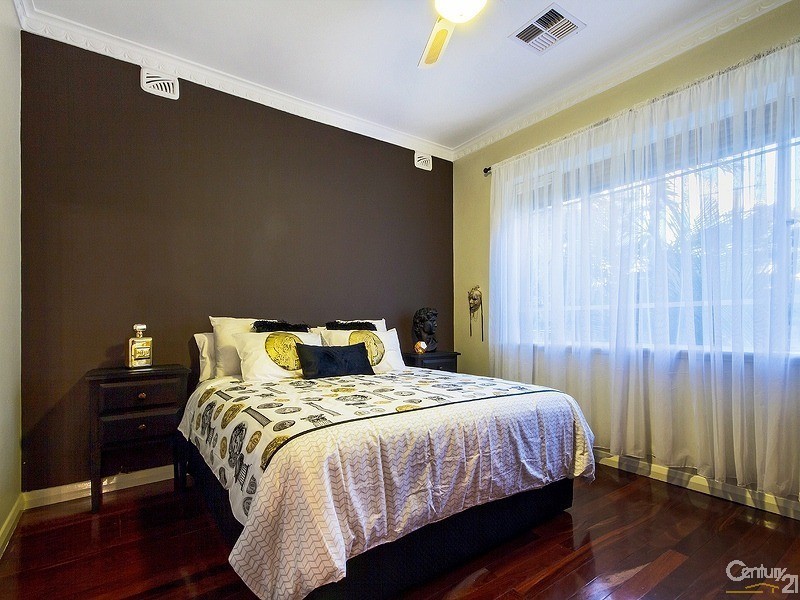 13 Arthur Street, Clarence Gardens SA 5039