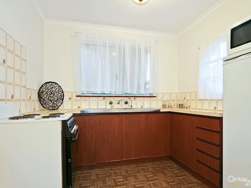 13 Arthur Street, Clarence Gardens SA 5039