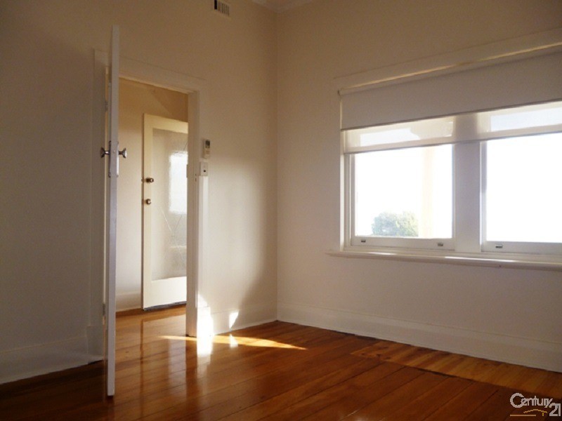 232 Esplanade, Seacliff SA 5049