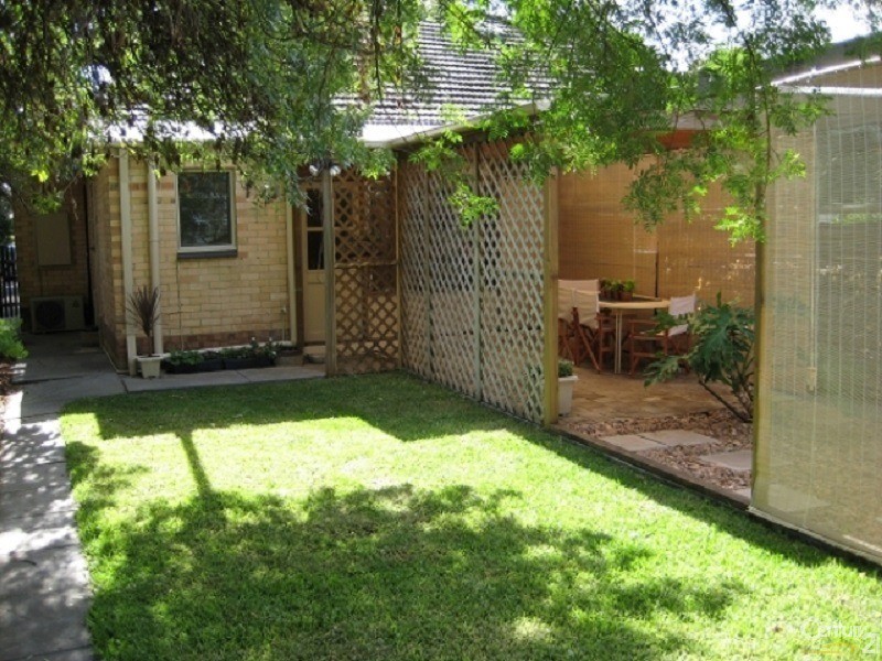 25A Aroha Terrace, Black Forest SA 5035