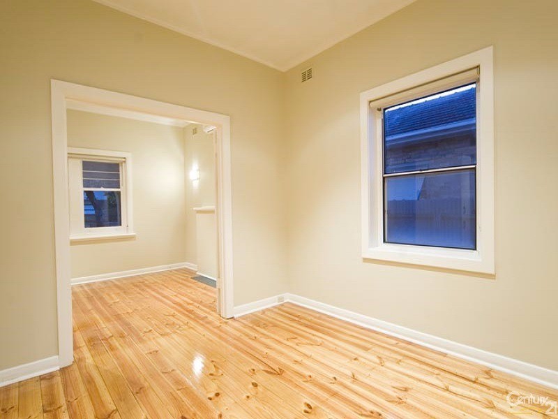 106 Avenue Road, Clarence Gardens SA 5039