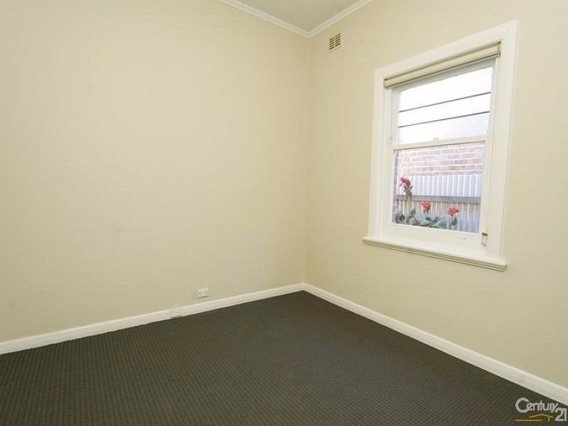 106 Avenue Road, Clarence Gardens SA 5039
