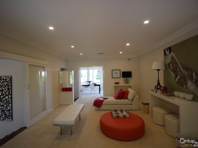 11 Sunnyside Road, St Georges SA 5064