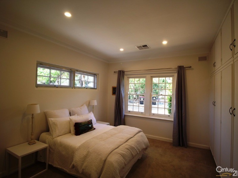 11 Sunnyside Road, St Georges SA 5064