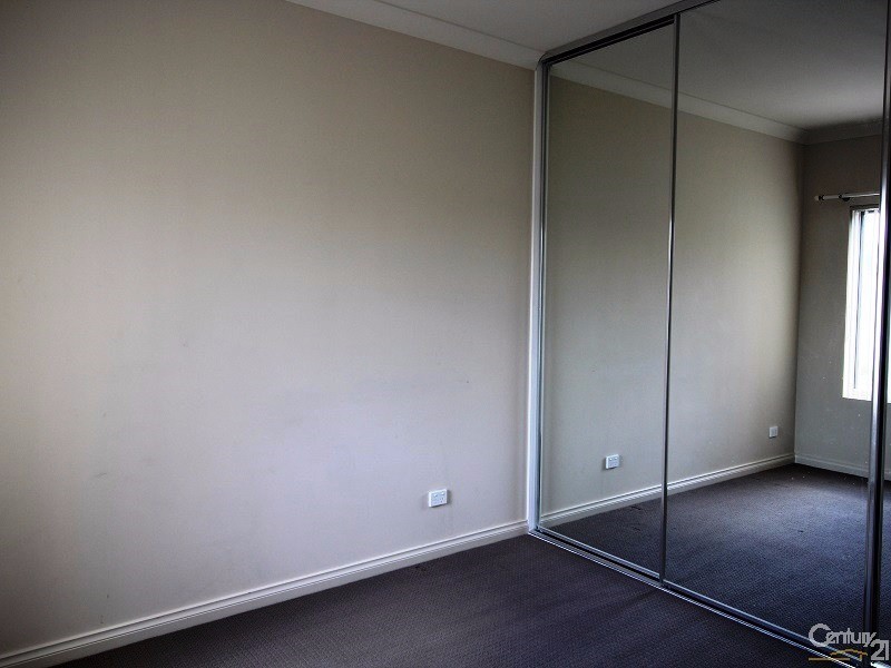 310 Oaklands Road, Park Holme SA 5043