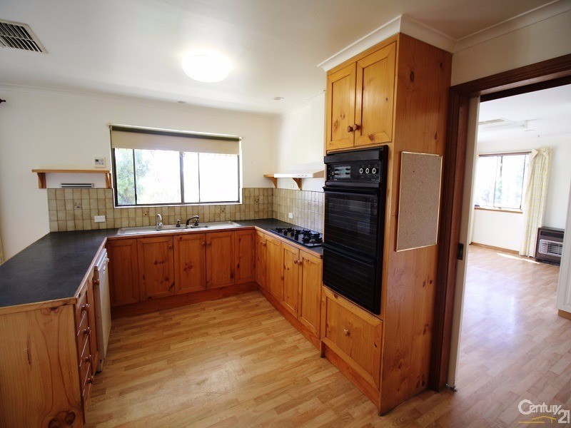 28 Hillview Avenue, Panorama SA 5041