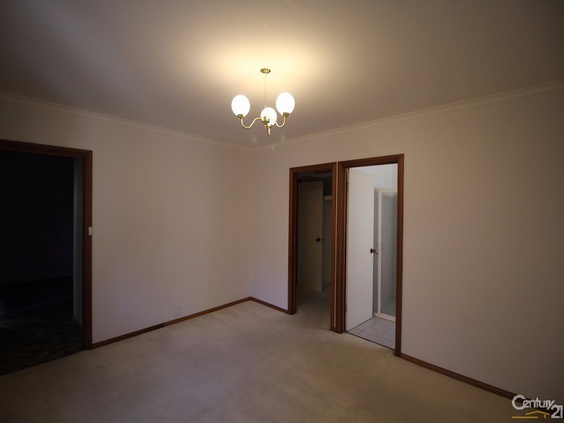 28 Hillview Avenue, Panorama SA 5041