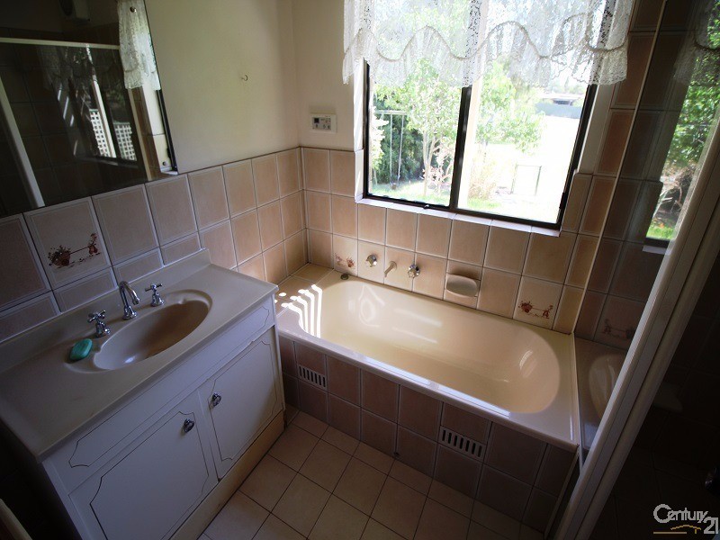 28 Hillview Avenue, Panorama SA 5041