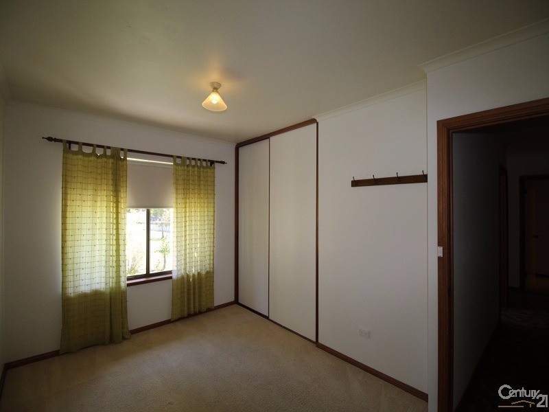 28 Hillview Avenue, Panorama SA 5041