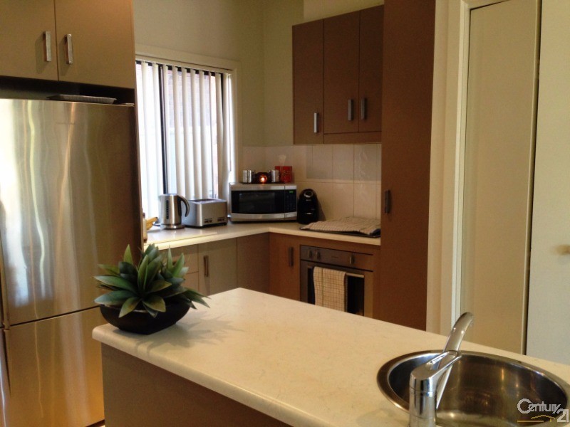 1 Franklin Avenue, Mawson Lakes SA 5095