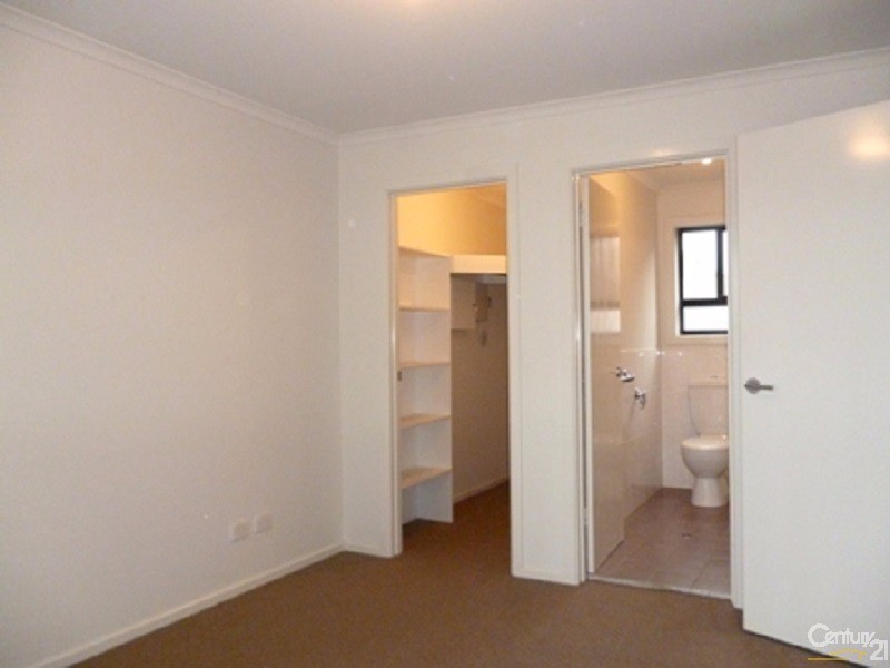 1 Franklin Avenue, Mawson Lakes SA 5095