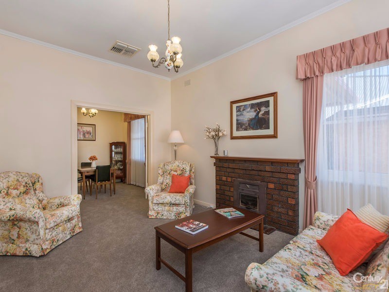 10 Urrbrae Avenue, Myrtle Bank SA 5064