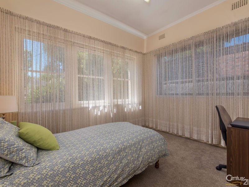 10 Urrbrae Avenue, Myrtle Bank SA 5064