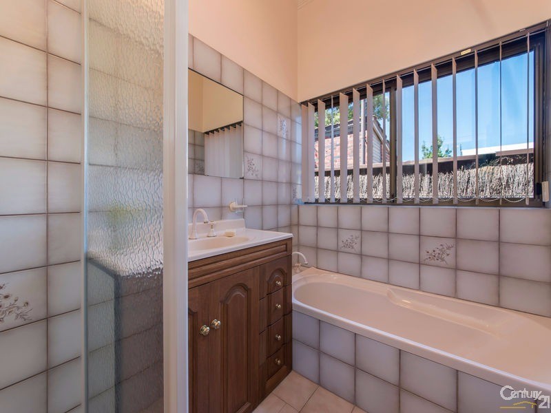 10 Urrbrae Avenue, Myrtle Bank SA 5064