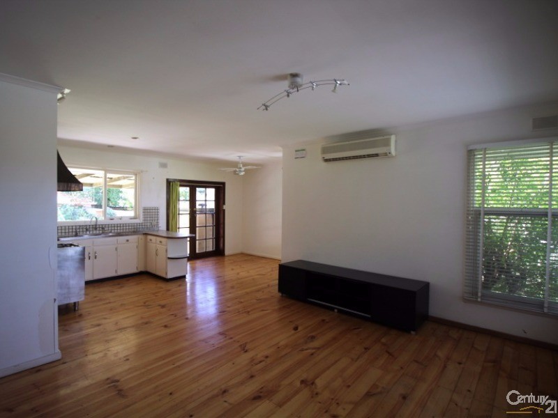 22 Kym Avenue, Valley View SA 5093