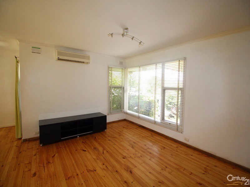 22 Kym Avenue, Valley View SA 5093