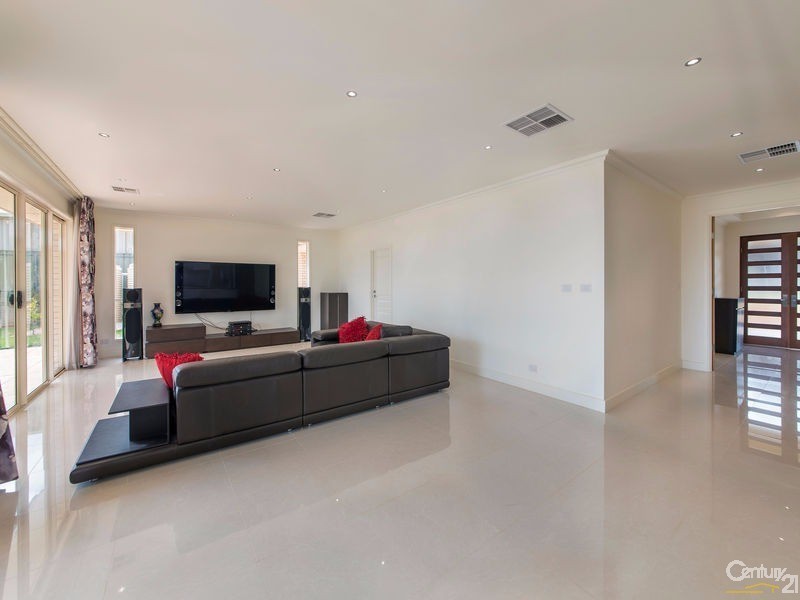 9 Tacoma Boulevard, Pasadena SA 5042