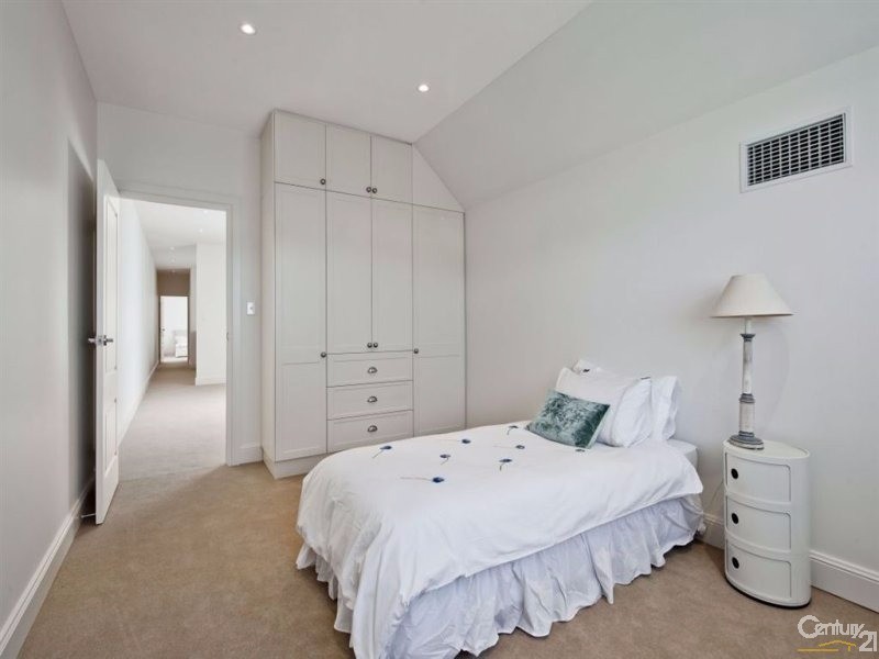 35 Kenilworth Road, Parkside SA 5063