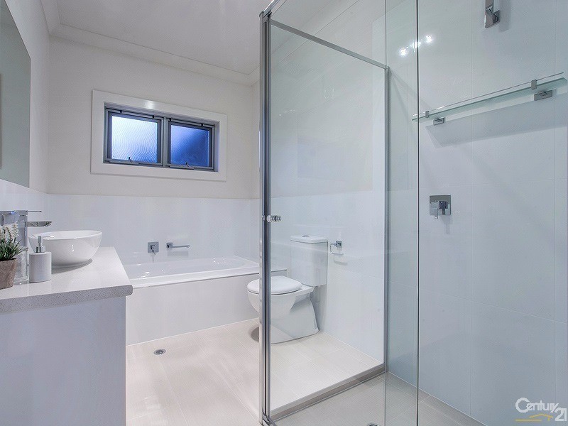 10 Norrie Avenue, Clovelly Park SA 5042