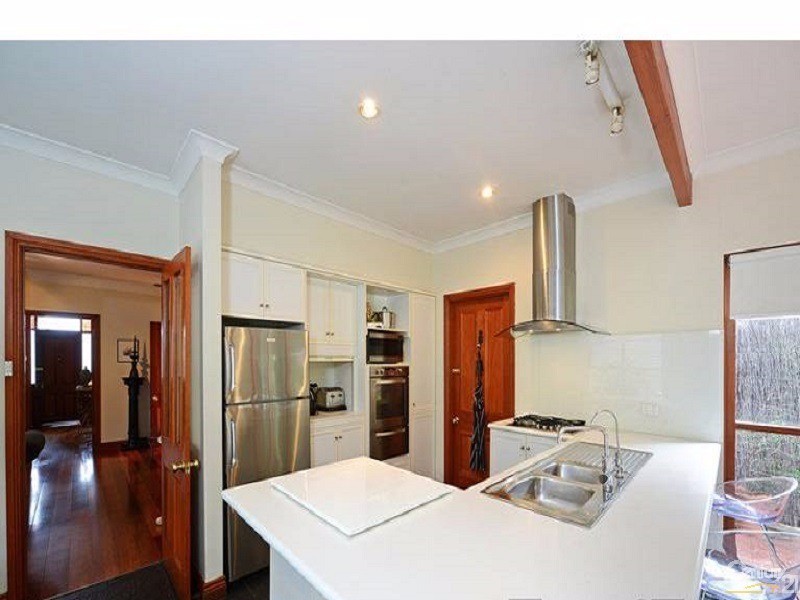 22a Pridmore Road, Glen Osmond SA 5064