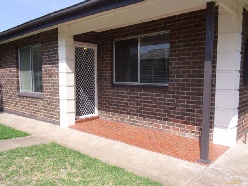 1/8 Hutchinson Avenue, Reynella SA 5161