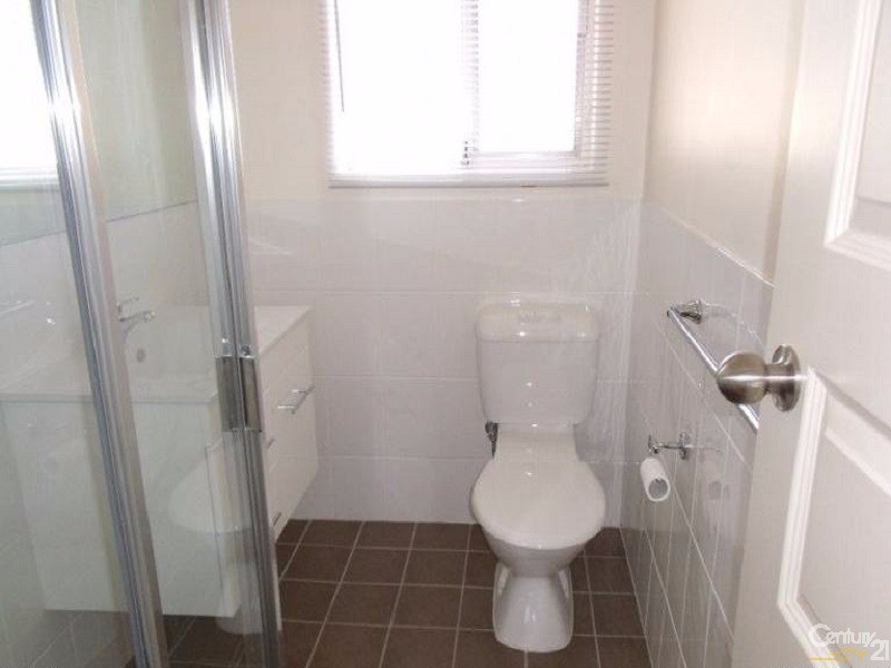 1/8 Hutchinson Avenue, Reynella SA 5161