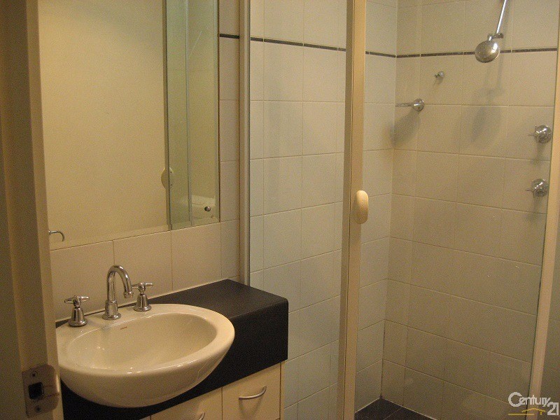 3 Sparman Close, Adelaide SA 5000
