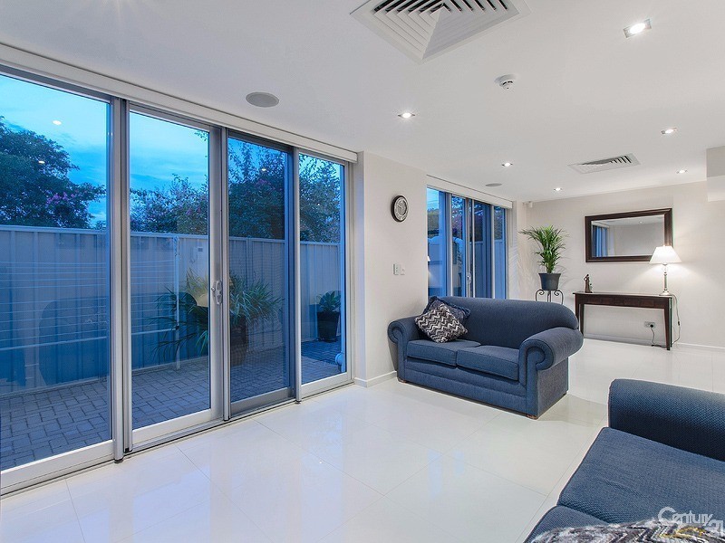 20/12-14 Adelphi Terrace, Glenelg North SA 5045