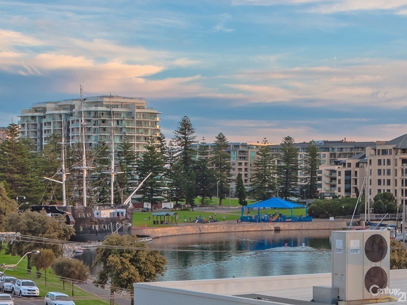 20/12-14 Adelphi Terrace, Glenelg North SA 5045