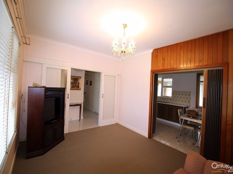 13 Montrose Avenue, Seaton SA 5023