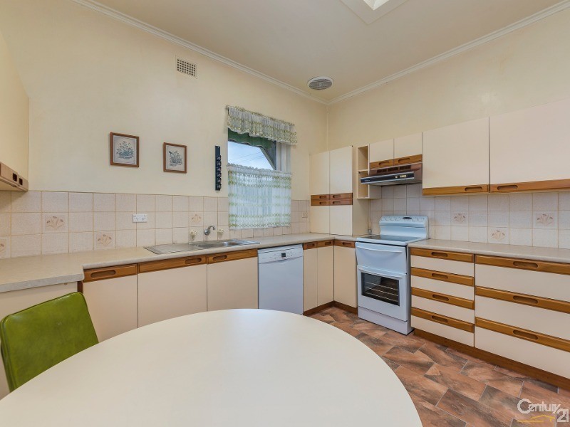 34 Yulinda Terrace, Lower Mitcham SA 5062