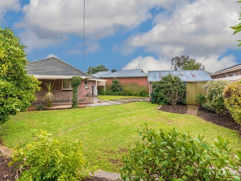 34 Yulinda Terrace, Lower Mitcham SA 5062