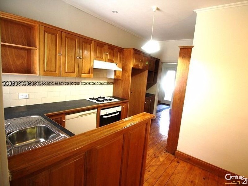 11 English Avenue, Clovelly Park SA 5042