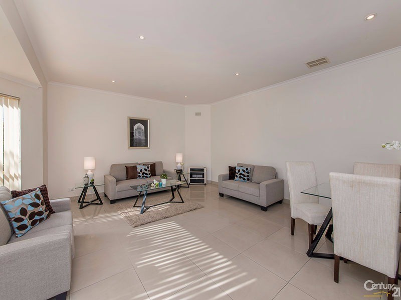 11 Barnett Terrace, Seacliff Park SA 5049