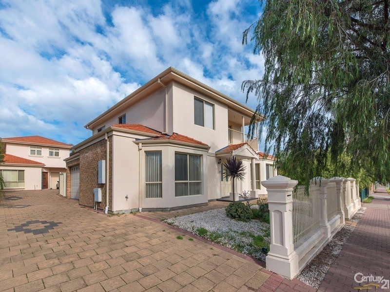 11 Barnett Terrace, Seacliff Park SA 5049