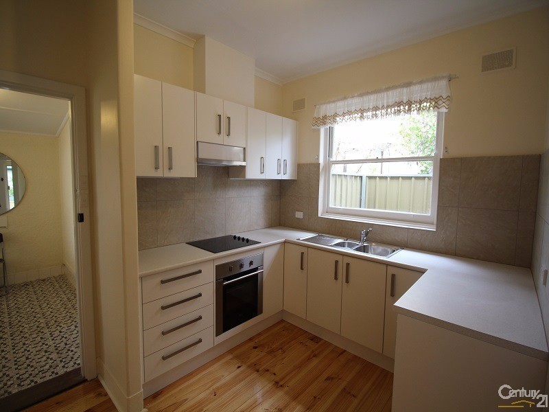 16 Davey Street, Glenelg North SA 5045