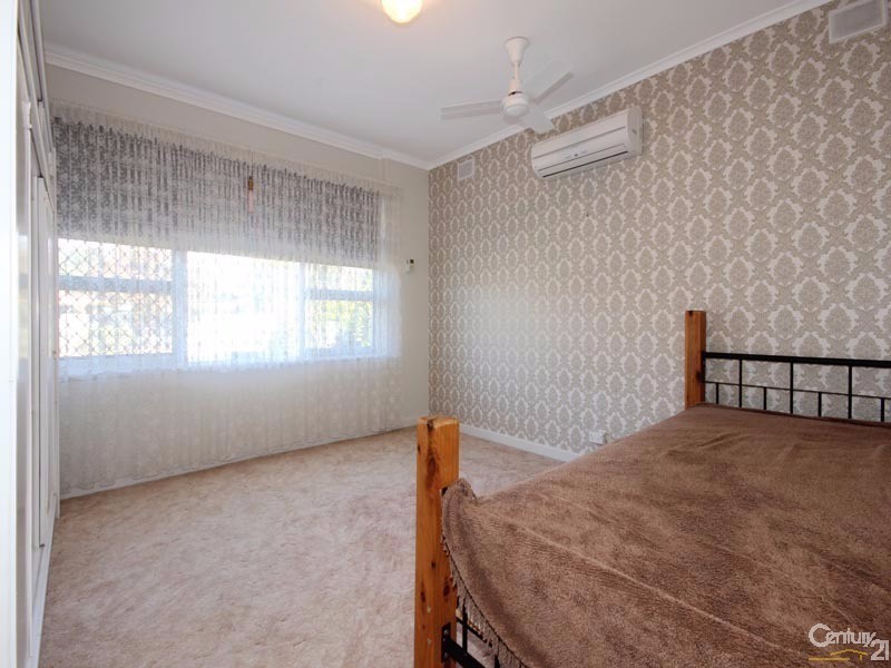 33 Southern Avenue, St Marys SA 5042