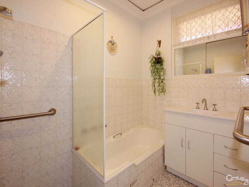 33 Southern Avenue, St Marys SA 5042