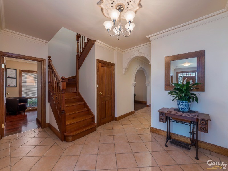 11 Grantham Road, Somerton Park SA 5044