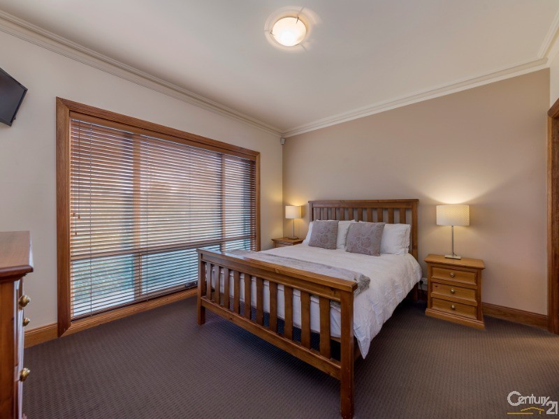 11 Grantham Road, Somerton Park SA 5044