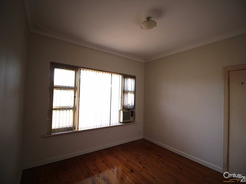 21 Golfers Parade, Seaton SA 5023