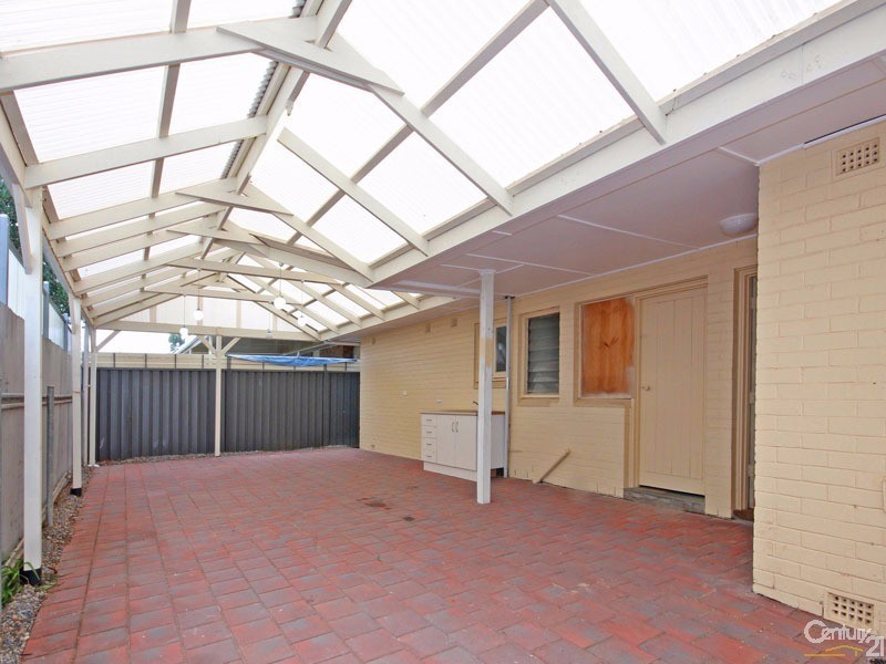 11  Finchley Street, Clovelly Park SA 5042