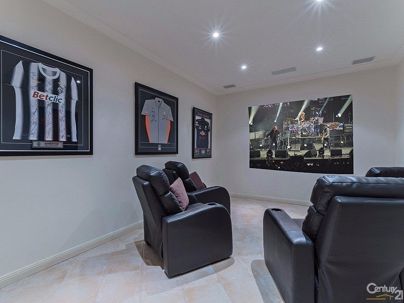 9 Gateway Drive, Salisbury Heights SA 5109