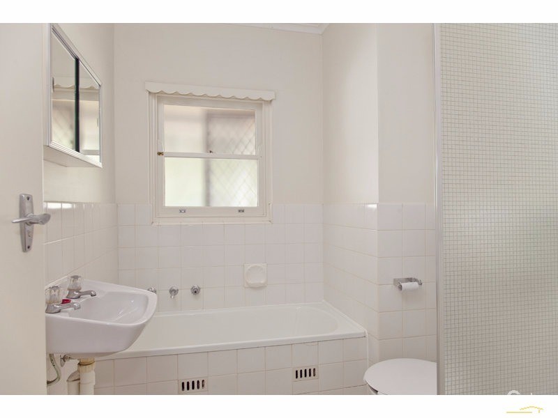 54 Harrow Road, College Park SA 5069