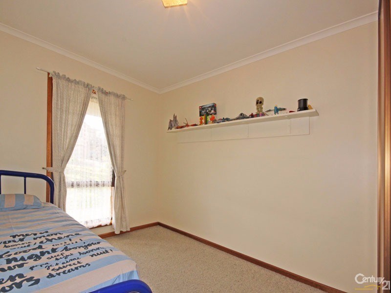 35 Grantley Avenue, Victor Harbor SA 5211