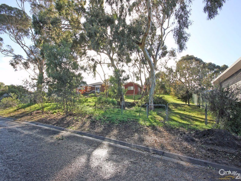 35 Grantley Avenue, Victor Harbor SA 5211