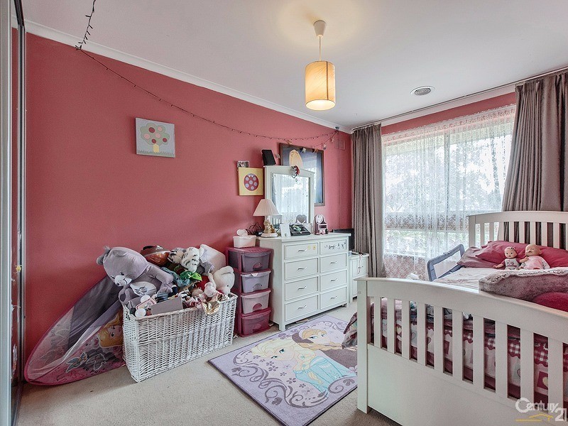 17 Inwood Road, Elizabeth East SA 5112