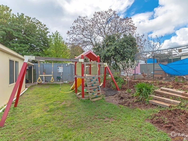 17 Inwood Road, Elizabeth East SA 5112